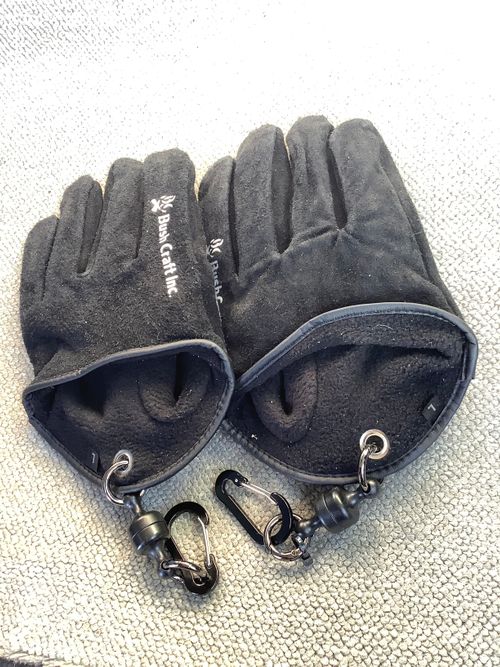 Bush Craft Inc.プッシュクラフト株式会社 その他 焚き火グローブ 🔥焚き火🔥さんのキャンプギア CAMPiii（キャンピー） -キャンプ専用SNS キャンプのすべてがここに集まる-