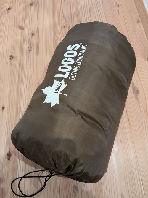 LOGOS ロゴス スリーピング シュラフ tsugujijiさんのキャンプギア CAMPiii（キャンピー） -キャンプ専用SNS キャンプのすべてがここに集まる-