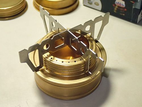 Chaslean ヒーティング ストーブ 英さんのキャンプギア CAMPiii（キャンピー） -キャンプ専用SNS キャンプのすべてがここに集まる-