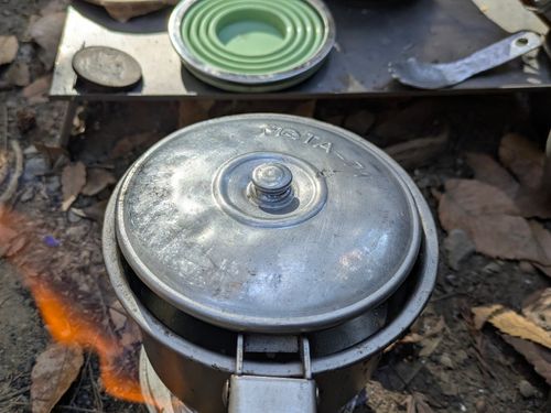 ぞのさんずoutdoor クッキング 鍋 ぞのさんさんのキャンプギア CAMPiii（キャンピー） -キャンプ専用SNS キャンプのすべてがここに集まる-