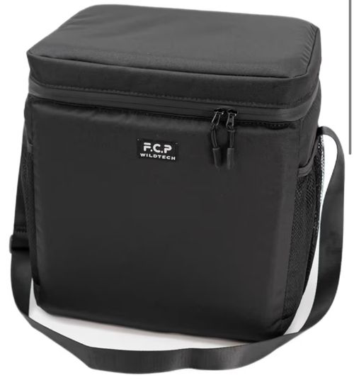WILD TECH クーラーボックス、ジャグ クーラーボックス P-yaさんのキャンプギア CAMPiii（キャンピー） -キャンプ専用SNS キャンプのすべてがここに集まる-