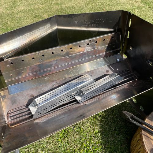 UNIFLAME ユニフレーム その他 メタル薪 フォレキャンさんのキャンプギア CAMPiii(キャンピー) -キャンプ専用SNS キャンプのすべてがここに集まる-