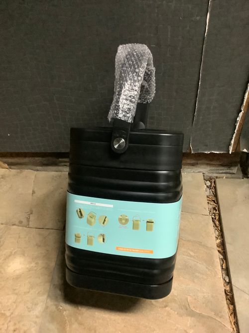 WORKMAN (ワークマン) その他 スクエア真空ハイブリッドコンテナ 🔥焚き火🔥さんのキャンプギア CAMPiii（キャンピー） -キャンプ専用SNS キャンプのすべてがここに集まる-