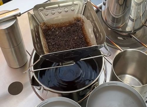 snow peak スノーピーク クッキング ケトル 庭キャン+さんのキャンプギア CAMPiii（キャンピー） -キャンプ専用SNS キャンプのすべてがここに集まる-