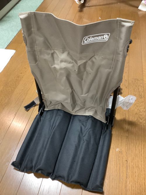 Coleman コールマン ファニチャー チェア 🔥焚き火🔥さんのキャンプギア CAMPiii（キャンピー） -キャンプ専用SNS キャンプのすべてがここに集まる-