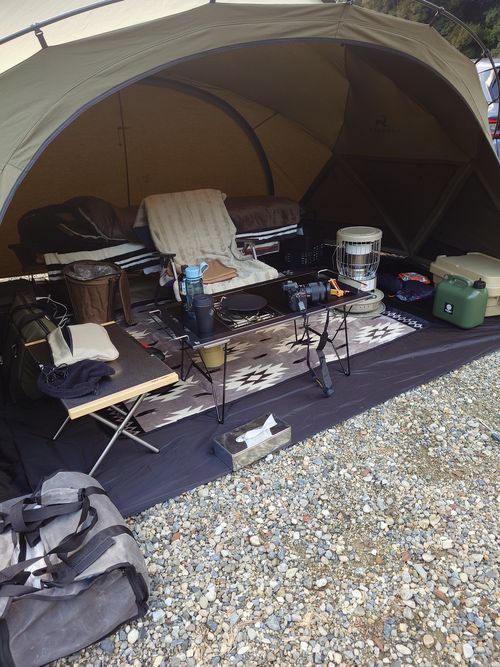 TOMOUNT テント、タープ テント よっしぃさんのキャンプギア CAMPiii（キャンピー） -キャンプ専用SNS キャンプのすべてがここに集まる-