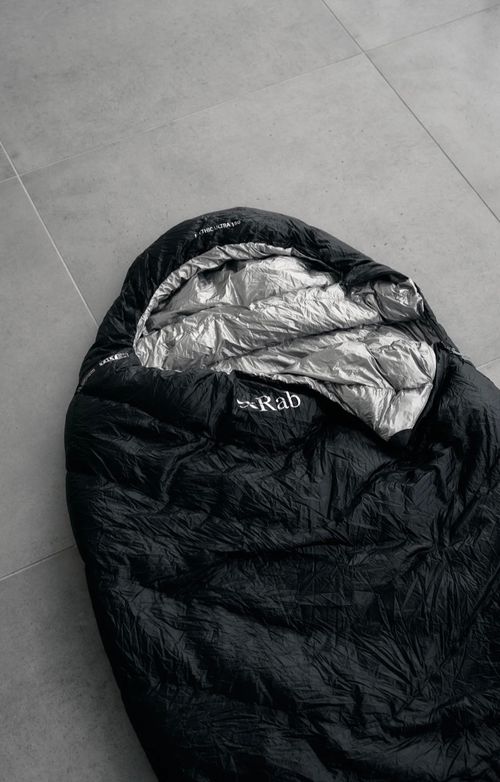 Rab スリーピング シュラフ とりさんさんのキャンプギア CAMPiii(キャンピー) -キャンプ専用SNS キャンプのすべてがここに集まる-