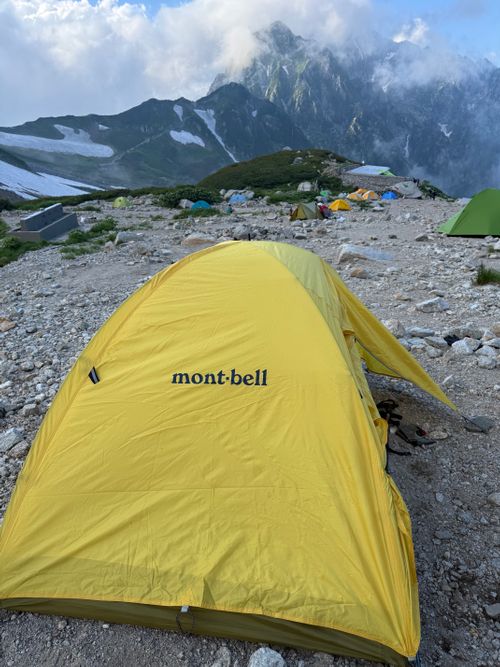 mont-bell モンベル テント、タープ テント シルバーズさんのキャンプギア CAMPiii（キャンピー） -キャンプ専用SNS キャンプのすべてがここに集まる-
