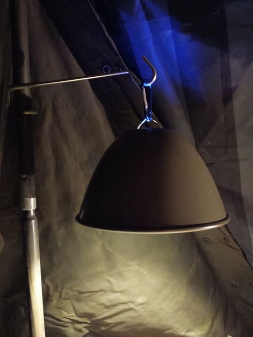 US ライティング LED ウエィダーさんのキャンプギア CAMPiii（キャンピー） -キャンプ専用SNS キャンプのすべてがここに集まる-