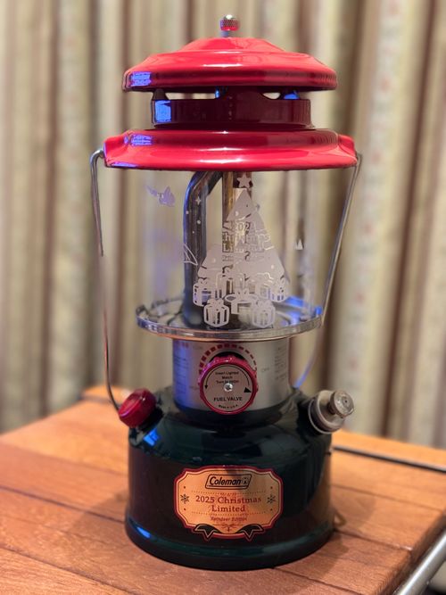 Coleman コールマン ライティング ランタン xiongmaoさんのキャンプギア CAMPiii（キャンピー） -キャンプ専用SNS キャンプのすべてがここに集まる-