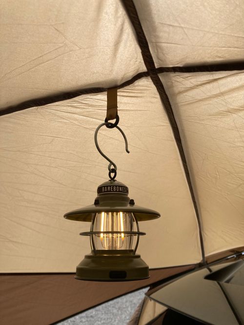 BAREBONES ライティング LED camping roll♪さんのキャンプギア CAMPiii(キャンピー) -キャンプ専用SNS キャンプのすべてがここに集まる-