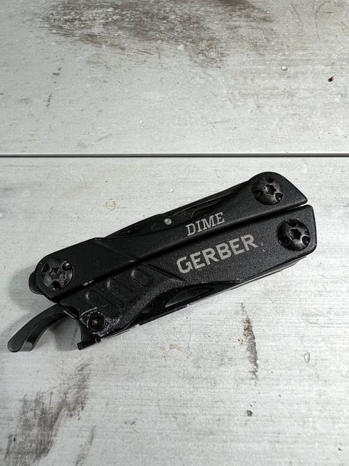GERBER ツール マルチツール YOTIさんのキャンプギア CAMPiii（キャンピー） -キャンプ専用SNS キャンプのすべてがここに集まる-