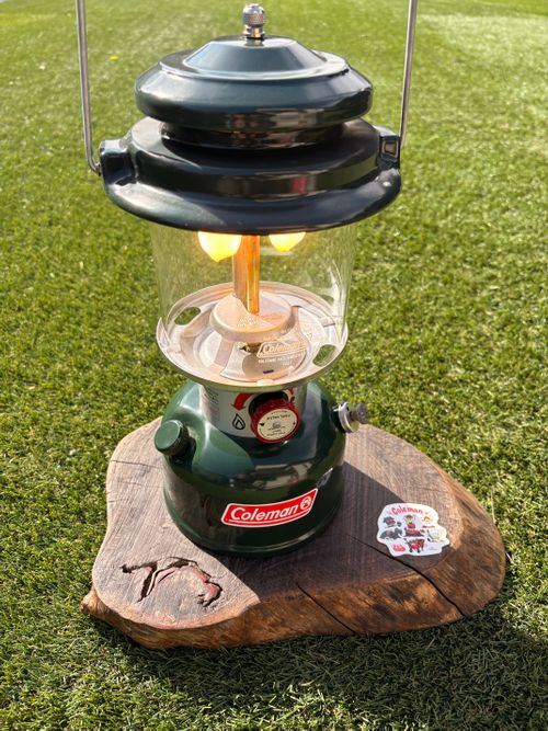 Coleman コールマン ライティング ランタン camping roll♪さんのキャンプギア CAMPiii（キャンピー） -キャンプ専用SNS キャンプのすべてがここに集まる-