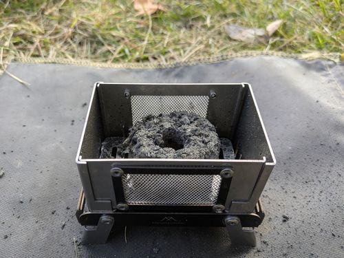 MountainHiker ヒーティング グリル ぞのさんさんのキャンプギア CAMPiii（キャンピー） -キャンプ専用SNS キャンプのすべてがここに集まる-