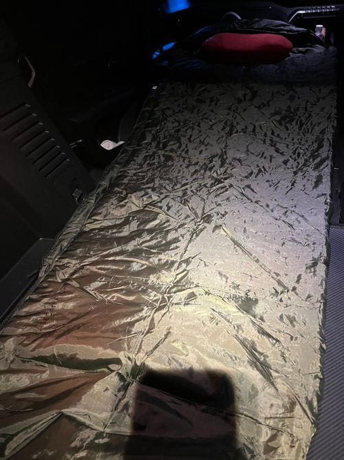 Snugpak スリーピング シュラフ YOTIさんのキャンプギア CAMPiii（キャンピー） -キャンプ専用SNS キャンプのすべてがここに集まる-