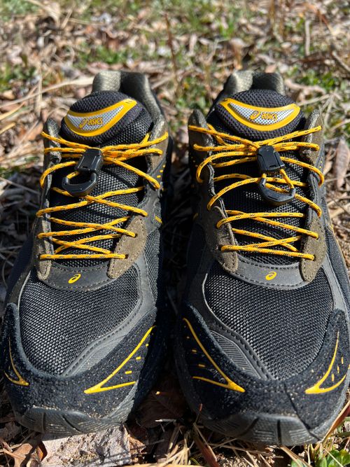 asics その他 シューズ YOTIさんのキャンプギア CAMPiii（キャンピー） -キャンプ専用SNS キャンプのすべてがここに集まる-