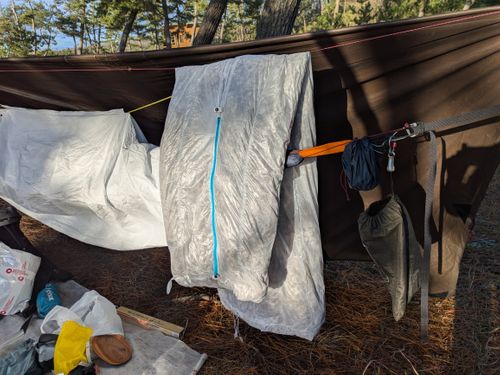 WIND HARD スリーピング シュラフ gajumaruさんのキャンプギア CAMPiii（キャンピー） -キャンプ専用SNS キャンプのすべてがここに集まる-