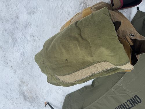 カインズホーム その他 ブランケット まっつんさんのキャンプギア CAMPiii（キャンピー） -キャンプ専用SNS キャンプのすべてがここに集まる-