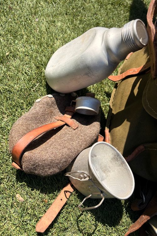 ルーマニア軍 クーラーボックス、ジャグ ウォータータンク camping roll♪さんのキャンプギア CAMPiii（キャンピー） -キャンプ専用SNS キャンプのすべてがここに集まる-