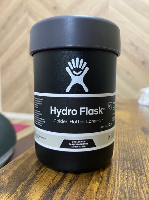Hydro Flask その他 缶ホルダー TMNさんのキャンプギア CAMPiii（キャンピー） -キャンプ専用SNS キャンプのすべてがここに集まる-