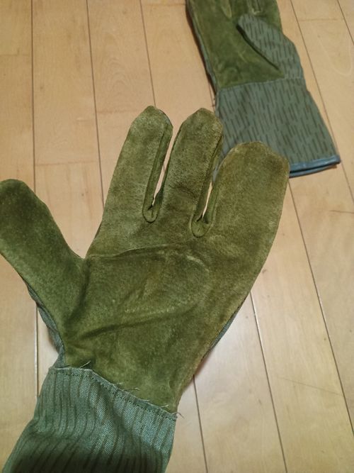 東ドイツ軍 その他 ミトン グローブ ウエィダーさんのキャンプギア CAMPiii（キャンピー） -キャンプ専用SNS キャンプのすべてがここに集まる-