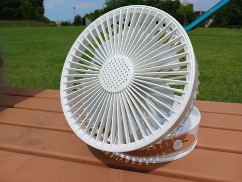 ノーブランド その他 充電式小型扇風機 vios outdoor'sさんのキャンプギア CAMPiii（キャンピー） -キャンプ専用SNS キャンプのすべてがここに集まる-