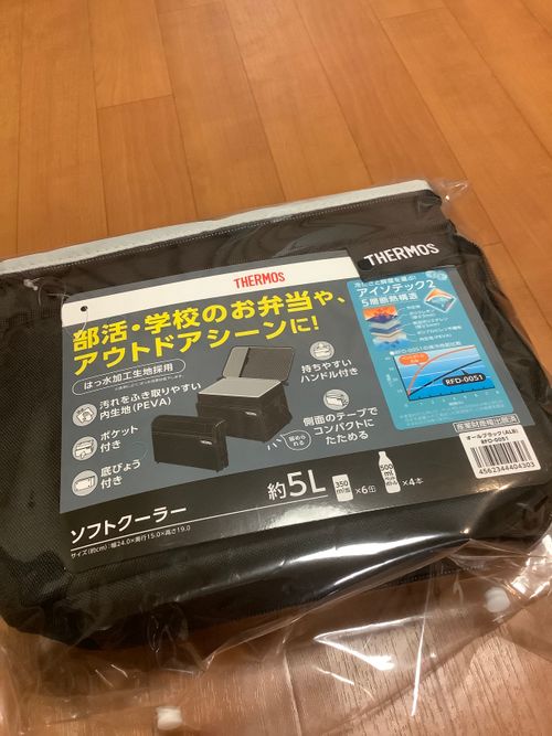 THERMOS  (サーモス) クーラーボックス、ジャグ クーラーボックス 🔥焚き火🔥さんのキャンプギア CAMPiii（キャンピー） -キャンプ専用SNS キャンプのすべてがここに集まる-
