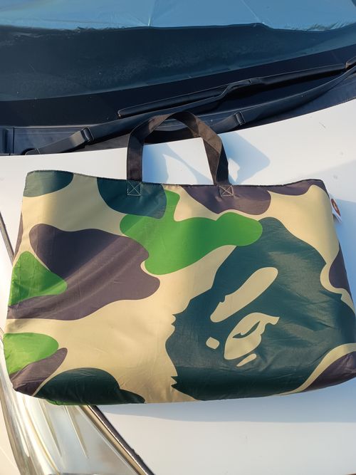 A BATHING APE スリーピング マット ウエィダーさんのキャンプギア CAMPiii（キャンピー） -キャンプ専用SNS キャンプのすべてがここに集まる-