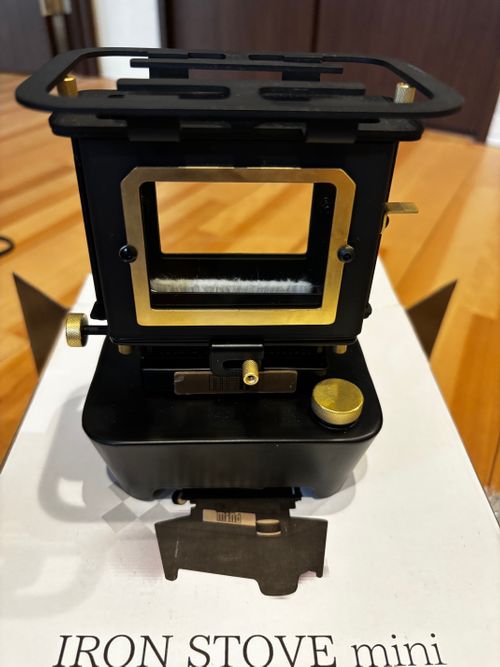 mind ヒーティング ストーブ あやぴーさんのキャンプギア CAMPiii（キャンピー） -キャンプ専用SNS キャンプのすべてがここに集まる-