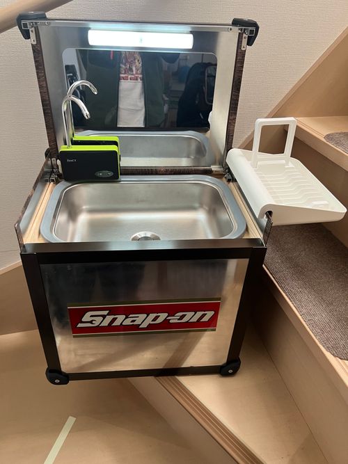 ハンドメイド クーラーボックス、ジャグ ウォータータンク グッドキャンパーさんのキャンプギア CAMPiii（キャンピー） -キャンプ専用SNS キャンプのすべてがここに集まる-