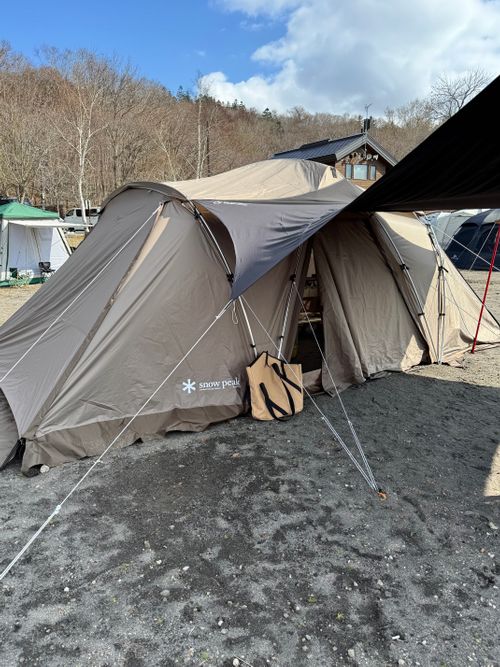 snow peak スノーピーク テント、タープ テント わかよめさんのキャンプギア CAMPiii（キャンピー） -キャンプ専用SNS キャンプのすべてがここに集まる-