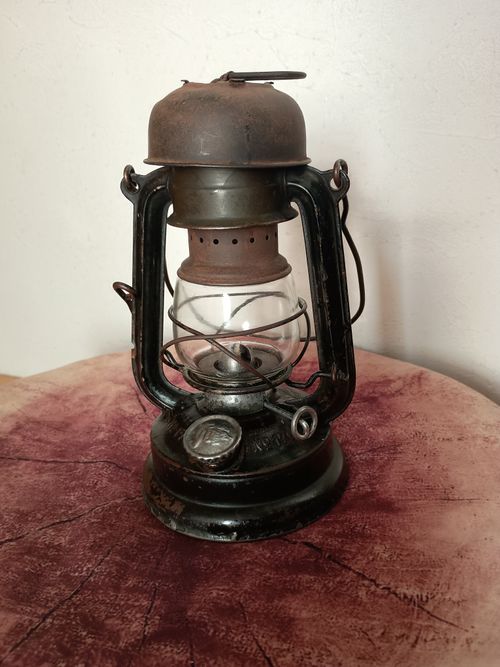 鬼嫁Products ライティング ランタン ウエィダーさんのキャンプギア CAMPiii（キャンピー） -キャンプ専用SNS キャンプのすべてがここに集まる-