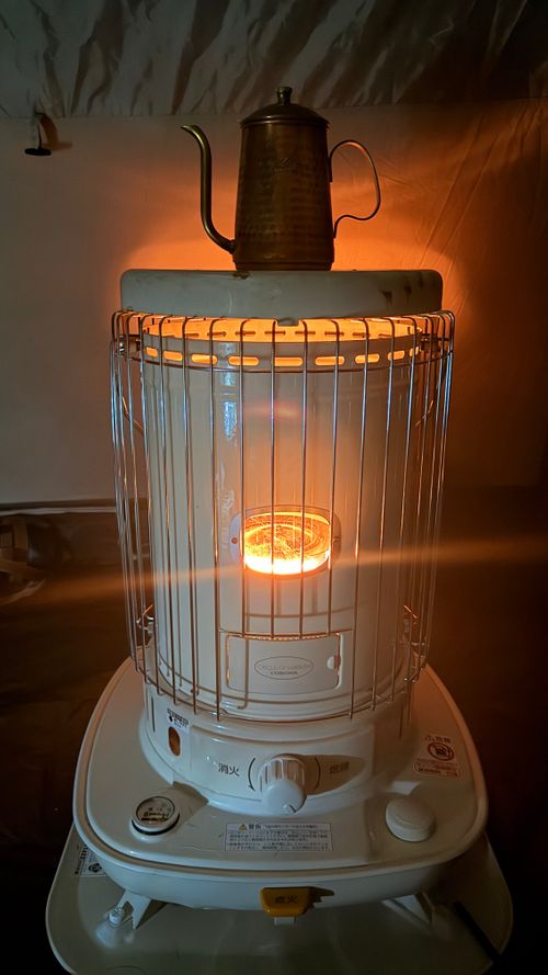 coronad ヒーティング ストーブ 出口 正行さんのキャンプギア CAMPiii（キャンピー） -キャンプ専用SNS キャンプのすべてがここに集まる-