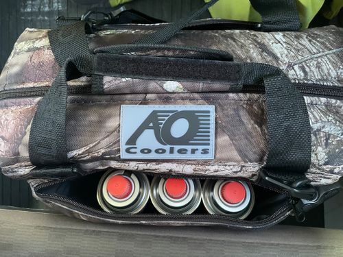 AOクーラーズ  クーラーボックス、ジャグ クーラーボックス フォレキャンさんのキャンプギア CAMPiii（キャンピー） -キャンプ専用SNS キャンプのすべてがここに集まる-