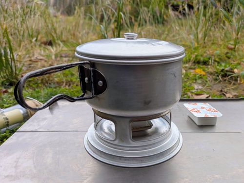 スイス軍 クッキング 鍋 ぞのさんさんのキャンプギア CAMPiii（キャンピー） -キャンプ専用SNS キャンプのすべてがここに集まる-