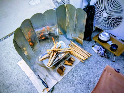 CAPTAIN STAG キャプテンスタッグ ヒーティング 焚火台 ｷｬﾑﾗｰ@RMS099さんのキャンプギア CAMPiii（キャンピー） -キャンプ専用SNS キャンプのすべてがここに集まる-