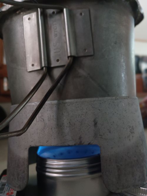 US クーラーボックス、ジャグ ウォータータンク ウエィダーさんのキャンプギア CAMPiii（キャンピー） -キャンプ専用SNS キャンプのすべてがここに集まる-