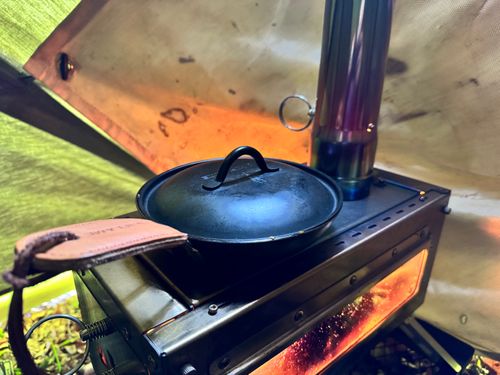 doomloom ヒーティング ストーブ YUANさんのキャンプギア CAMPiii（キャンピー） -キャンプ専用SNS キャンプのすべてがここに集まる-