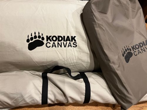 KODIAK CANVAS テント、タープ テント なつのめのめさんのキャンプギア CAMPiii(キャンピー) -キャンプ専用SNS キャンプのすべてがここに集まる-