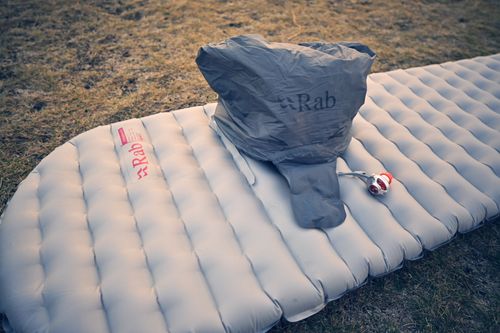 AERO GOGO その他 エアポンプ エジプさんさんのキャンプギア CAMPiii（キャンピー） -キャンプ専用SNS キャンプのすべてがここに集まる-