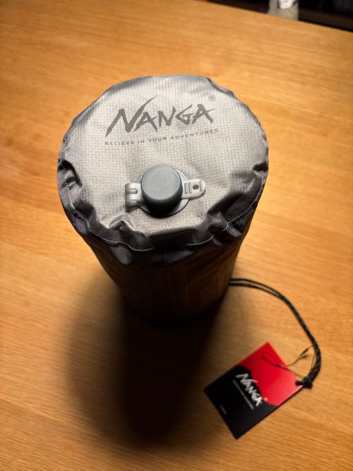 NANGA ナンガ スリーピング マット mitsu🇫🇷さんのキャンプギア CAMPiii（キャンピー） -キャンプ専用SNS キャンプのすべてがここに集まる-