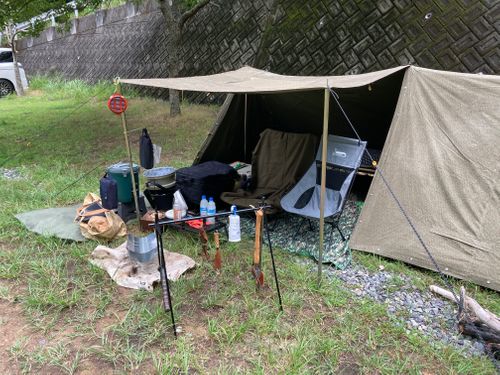 東ドイツ軍 テント、タープ テント てぃーえむキャンプさんのキャンプギア CAMPiii（キャンピー） -キャンプ専用SNS キャンプのすべてがここに集まる-