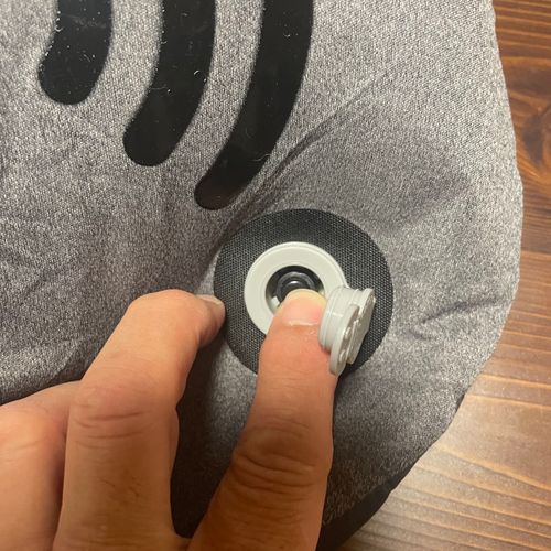 Hikenture スリーピング 枕 フォレキャンさんのキャンプギア CAMPiii（キャンピー） -キャンプ専用SNS キャンプのすべてがここに集まる-