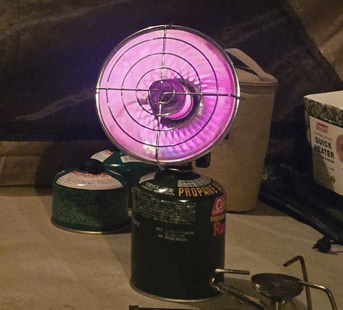 Coleman コールマン ヒーティング ストーブ ke-nさんのキャンプギア CAMPiii（キャンピー） -キャンプ専用SNS キャンプのすべてがここに集まる-