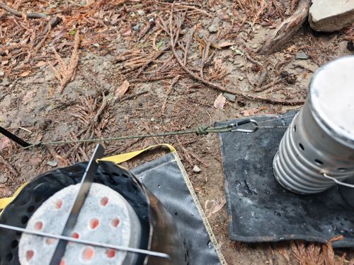 スイス軍 ヒーティング ストーブ ぞのさんさんのキャンプギア CAMPiii（キャンピー） -キャンプ専用SNS キャンプのすべてがここに集まる-