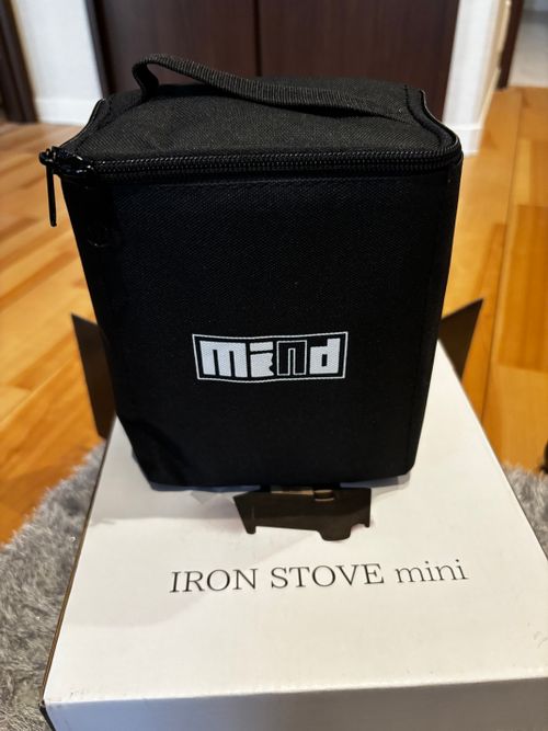 mind ヒーティング ストーブ あやぴーさんのキャンプギア CAMPiii（キャンピー） -キャンプ専用SNS キャンプのすべてがここに集まる-