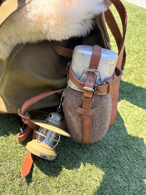 ルーマニア軍 クーラーボックス、ジャグ ウォータータンク camping roll♪さんのキャンプギア CAMPiii（キャンピー） -キャンプ専用SNS キャンプのすべてがここに集まる-