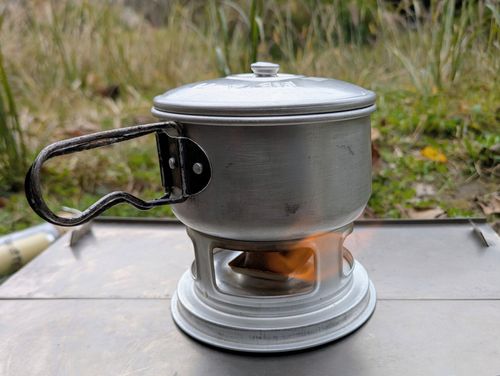 スイス軍 クッキング 鍋 ぞのさんさんのキャンプギア CAMPiii（キャンピー） -キャンプ専用SNS キャンプのすべてがここに集まる-