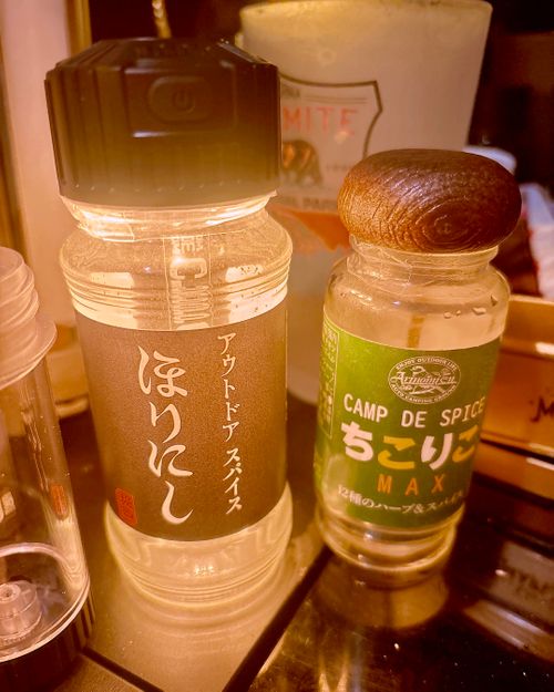 C.D.C ライティング LED Oniyomeさんのキャンプギア CAMPiii（キャンピー） -キャンプ専用SNS キャンプのすべてがここに集まる-